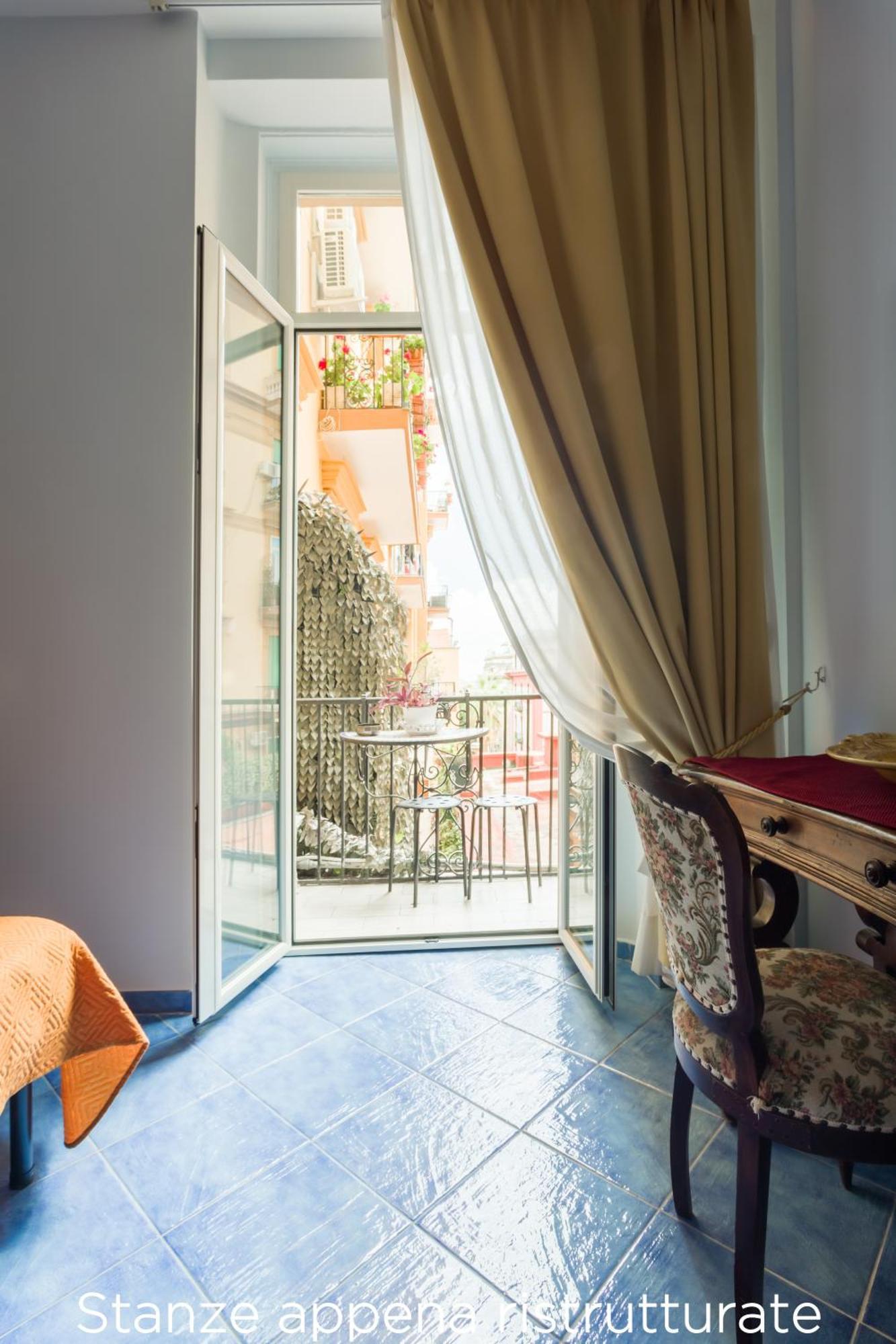 Le Stanze Dei Mille Bed & Breakfast Naples